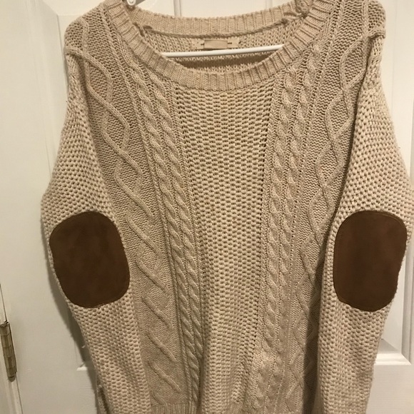 Urban outfitters tan sweater - Picture 2 of 4